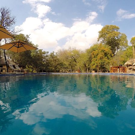 Tuli Safari Lodge Lentswelemoriti Exteriér fotografie